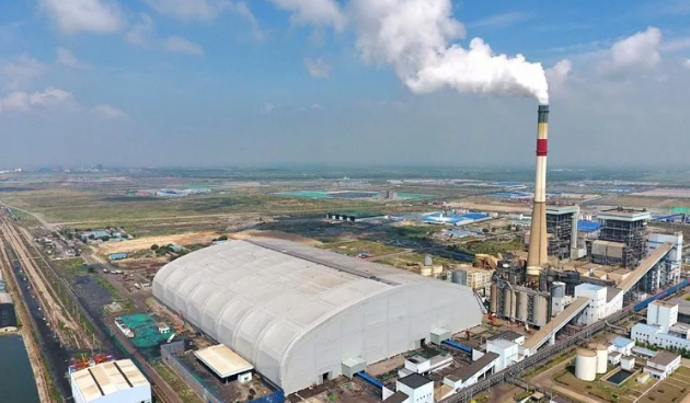 厲害了！儲(chǔ)煤量達(dá)40萬(wàn)噸，國(guó)內(nèi)最大跨度桁架索膜結(jié)構(gòu)封閉煤棚工程