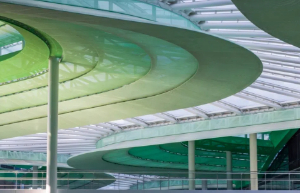 鋼結(jié)構(gòu)與膜材料的協(xié)奏，產(chǎn)業(yè)園中庭天幕